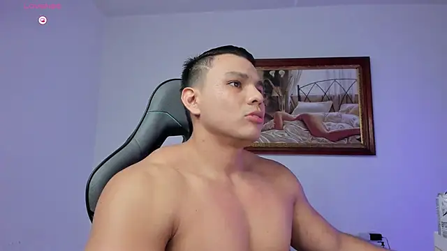 RoyConstance online show from 05/19/26, 03:24