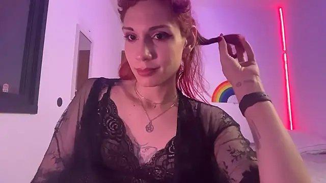 Snapshot of Theemillyblack chatting on 08/01/26, 12:21 Theemillyblack online show from 08/01/26, 12:21