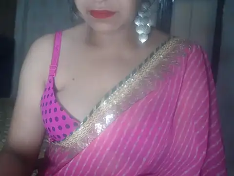 Snapshot of LustyShreya chatting on 09/26/25, 04:05 LustyShreya online show from 09/26/25, 04:05