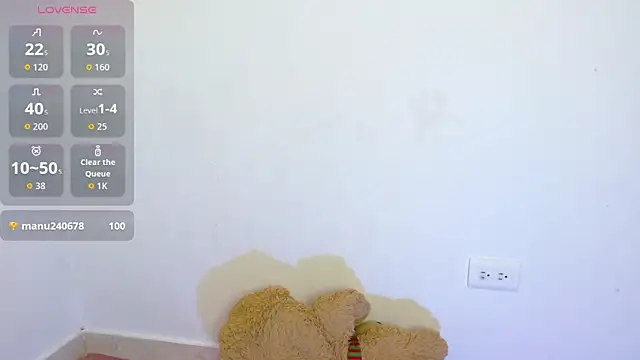 Snapshot of yulissa18 chatting on 11/07/25, 11:21 yulissa18 online show from 11/07/25, 11:21