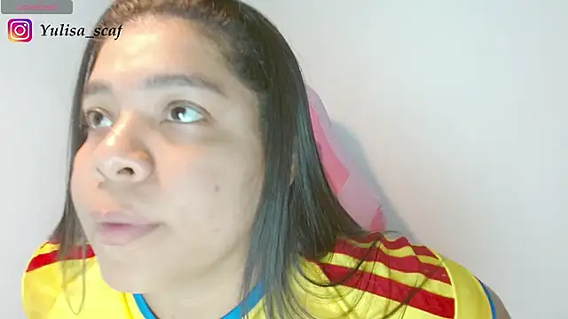 yulissa18 online show from 06/22/26, 08:06