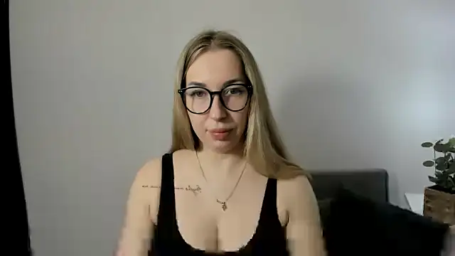 AriaDesire online show from 03/16/26, 08:07