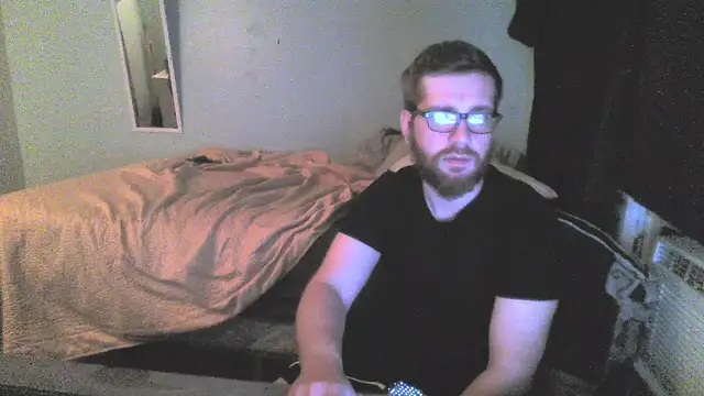 Snapshot of Brobun4fun chatting on 12/19/25, 04:41 Brobun4fun online show from 12/19/25, 04:41