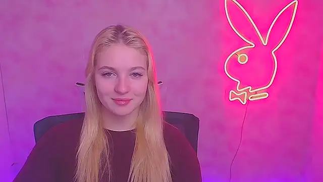 Snapshot of Milka_kiss_ chatting on 02/04/25, 07:07 Milka kiss  online show from 02/04/25, 07:07