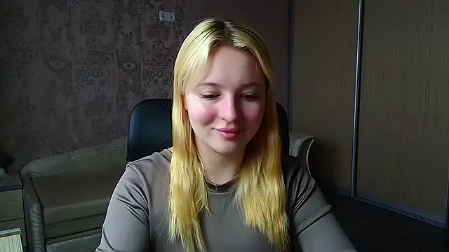 Milka kiss  online show from 02/24/26, 08:56