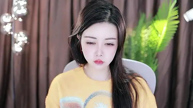 Qiaoqiao  online show from 01/31/25, 04:06