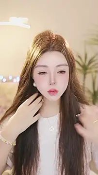 Qiaoqiao  online show from 06/18/26, 04:00