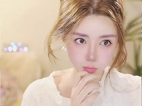 Qiaoqiao  online show from 06/21/26, 05:26