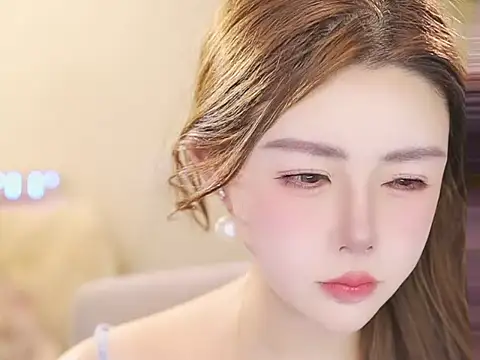 Qiaoqiao  online show from 07/10/26, 04:09