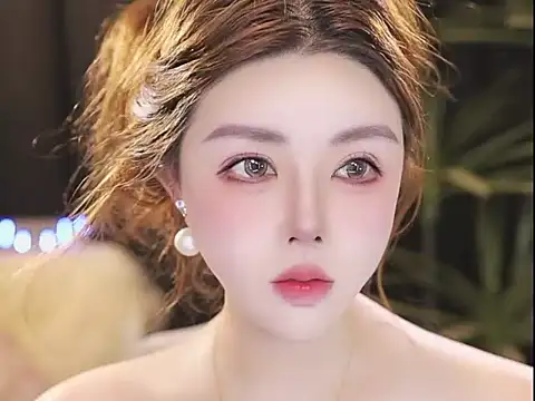 Qiaoqiao  online show from 07/22/26, 03:59