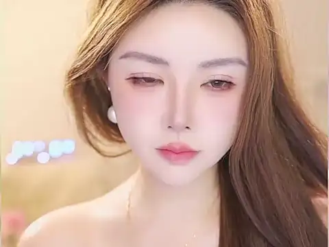 Qiaoqiao  online show from 07/28/26, 06:20