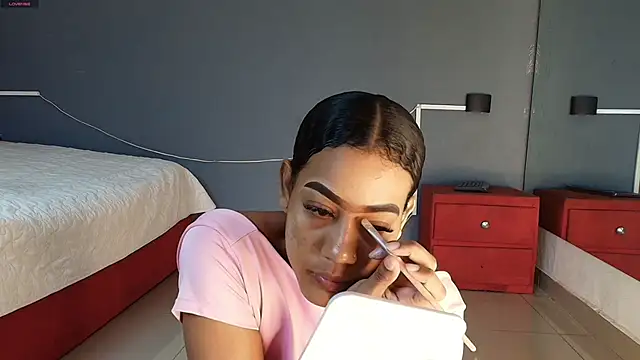 Snapshot of flavia_cruz chatting on 12/03/25, 07:01 flavia cruz online show from 12/03/25, 07:01