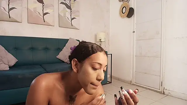 Snapshot of flavia_cruz chatting on 01/07/26, 07:05 flavia cruz online show from 01/07/26, 07:05