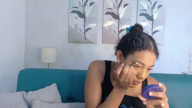 flavia cruz online show from 04/15/26, 12:23