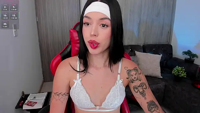 zoee jackson online show from 02/19/26, 05:20