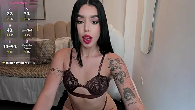 zoee jackson online show from 05/20/26, 07:42