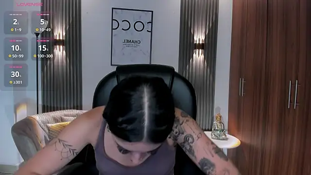 zoee jackson online show from 06/25/26, 06:34