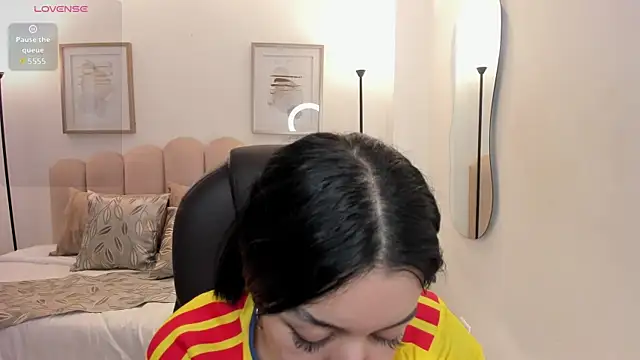 zoee jackson online show from 07/07/26, 06:23