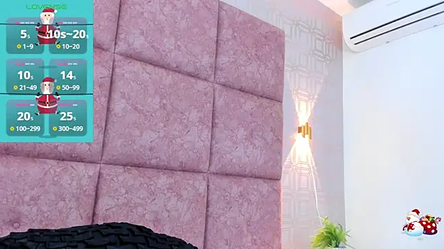 Snapshot of LilitRobins chatting on 12/15/24, 02:05 LilitRobins online show from 12/15/24, 02:05