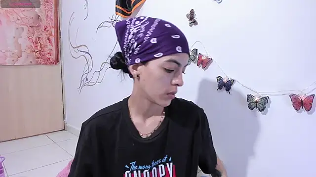 LilitRobins online show from 05/24/26, 06:13