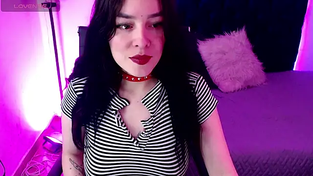 Snapshot of katty_8 chatting on 12/14/24, 08:34 katty 8 online show from 12/14/24, 08:34