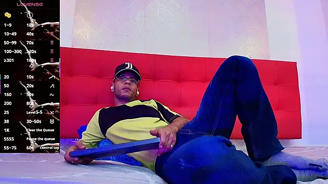 Andrey u92 online show from 10/17/25, 09:17