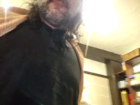 Snapshot of stavroun chatting on 11/13/25, 03:38 stavroun online show from 11/13/25, 03:38