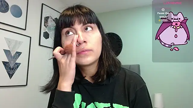 amy adams1 online show from 11/26/25, 04:35