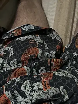 smithrosinha online show from 04/08/26, 05:40