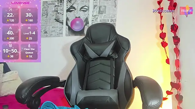 Snapshot of MEGANTARLY09 chatting on 03/11/25, 05:49 MEGANTARLY09 online show from 03/11/25, 05:49