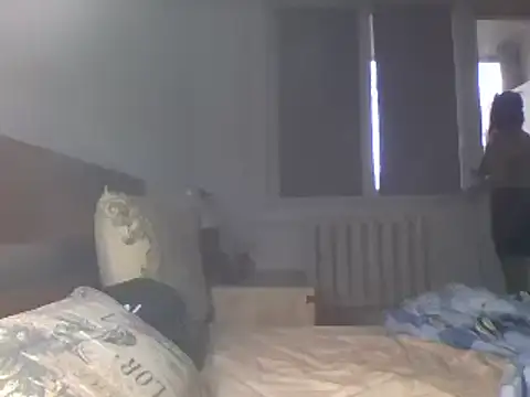 MaxWellas6 online show from 11/17/25, 01:28