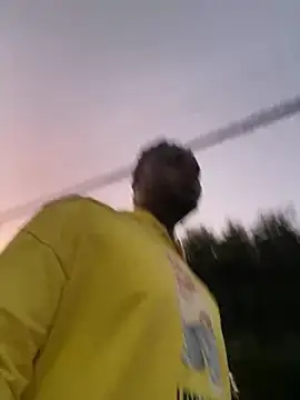 Snapshot of Andricastro chatting on 12/25/24, 12:16 Andricastro online show from 12/25/24, 12:16