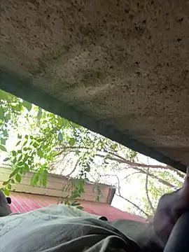 Snapshot of Andricastro chatting on 12/28/24, 05:57 Andricastro online show from 12/28/24, 05:57