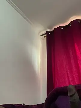 Snapshot of Andricastro chatting on 02/17/25, 11:13 Andricastro online show from 02/17/25, 11:13