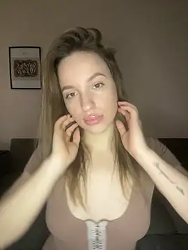 EdnaBradley online show from 11/20/25, 12:38