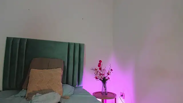 SabrinaWarrenn online show from 01/12/25, 01:58