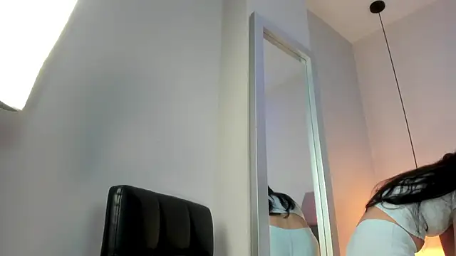 SabrinaWarrenn online show from 03/10/25, 11:32
