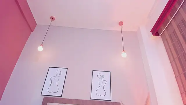 SabrinaWarrenn online show from 10/21/25, 12:33