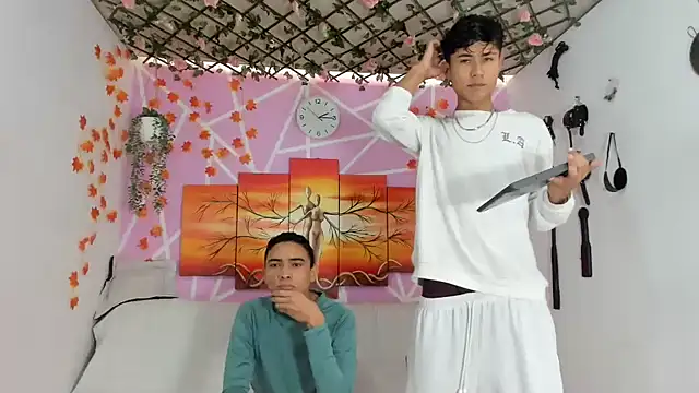 Snapshot of Fresahot2005 chatting on 02/15/25, 07:17 Fresahot2005 online show from 02/15/25, 07:17