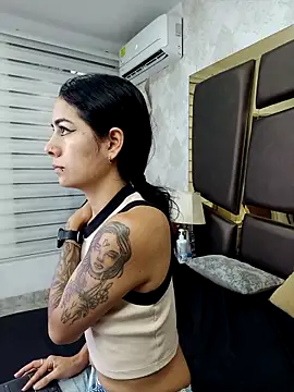 NicoleEsposito online show from 03/19/26, 12:31