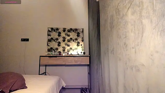 Selena Rase online show from 11/16/25, 03:39