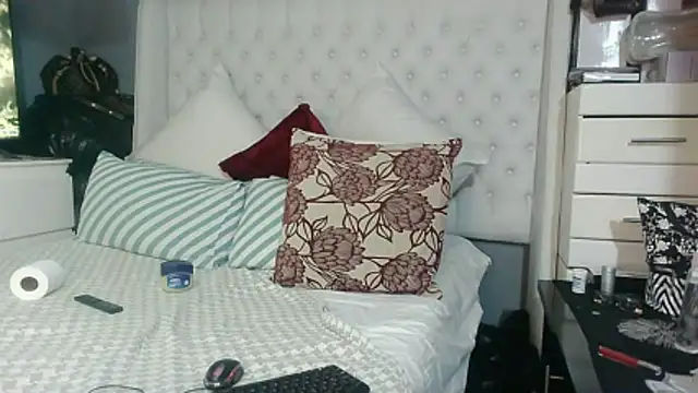 Carocurvy online show from 11/22/25, 12:09