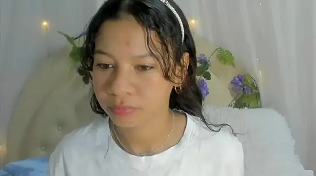 Snapshot of brithany_rousee chatting on 01/09/25, 04:17 brithany rousee online show from 01/09/25, 04:17