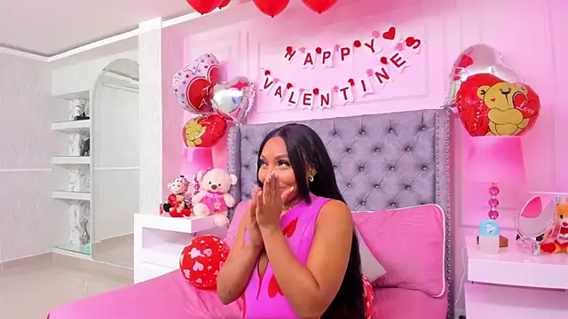 HaileeRoberts online show from 02/14/25, 12:14