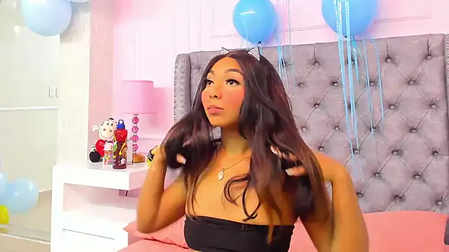 HaileeRoberts online show from 09/30/25, 12:43