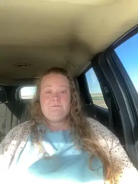 Snapshot of Sierra_bbyx chatting on 02/01/26, 08:18 Sierra bbyx online show from 02/01/26, 08:18