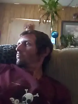 Snapshot of luke_thighwalker2469 chatting on 12/25/24, 10:59 luke thighwalker2469 online show from 12/25/24, 10:59