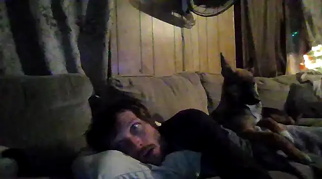 Snapshot of luke_thighwalker2469 chatting on 01/11/25, 02:04 luke thighwalker2469 online show from 01/11/25, 02:04