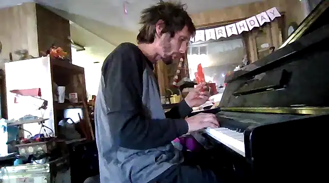 Snapshot of luke_thighwalker2469 chatting on 01/11/25, 05:51 luke thighwalker2469 online show from 01/11/25, 05:51