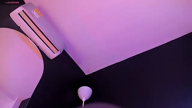 ALICEPOIXXXON online show from 02/06/25, 12:48